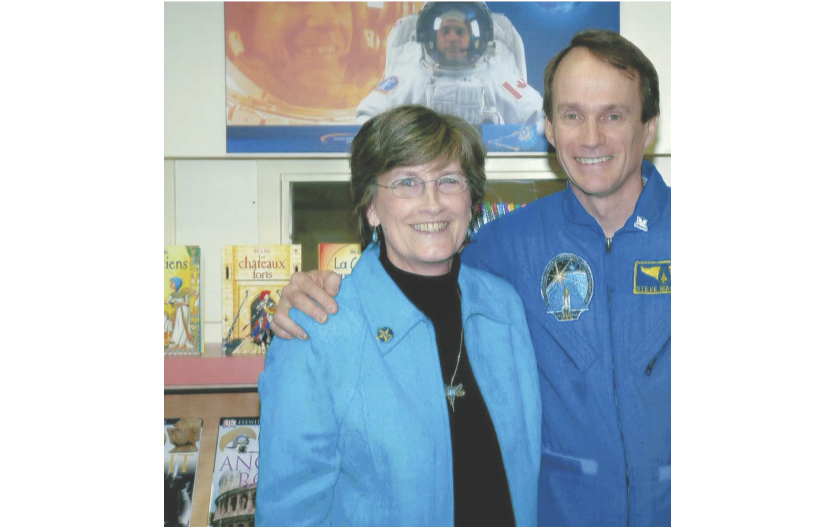 Nancy MacGregor with Canadian astronaut Steven MacLean at the inauguration of a school named in his honour. Nancy was Steven’s grade 2 teacher. A strong supporter of science literacy and child education, he has a Doctorate in Physics from York University, Toronto. Dr. MacLean was Chief Astronaut of the Canadian Space Agency (CSA) and President of the CSA from 2008-2013. 